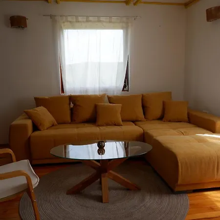 Bosnian Mountain Retreat 아파트 프리제도르